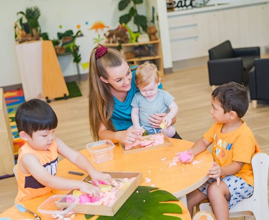 creative-minds-daycare-schedule-pimpama